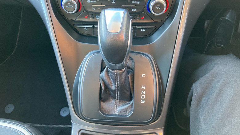 Ford Kuga Vignale 2.0 TDCi 180 5dr Auto Diesel Estate